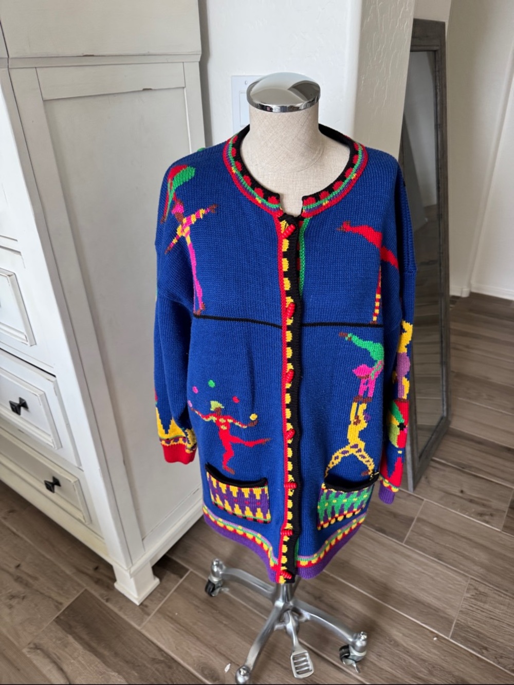 Vintage Christine Foley M circus acrobat them long line cardigan sweater